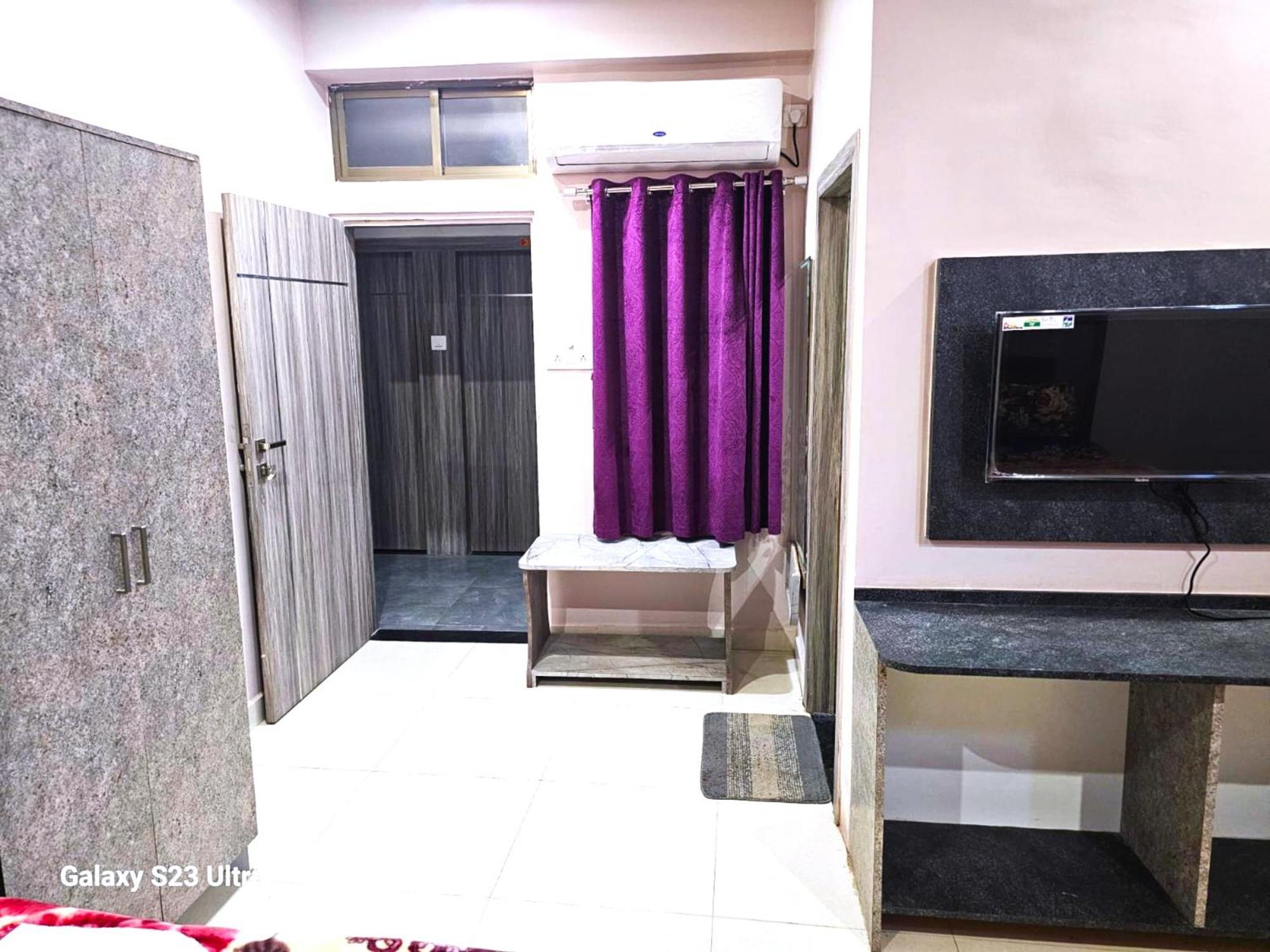 Hotel Kashi Inn Raj Ghat Варанаси Экстерьер фото